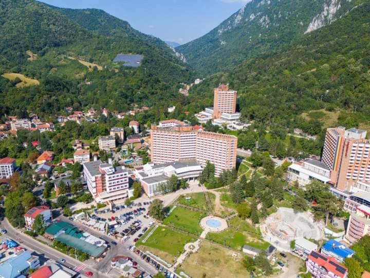Casa Anne Hotel Băile Herculane Exterior foto